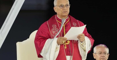 El papa insta a la sociedad a abordar la crisis de los feminicidios