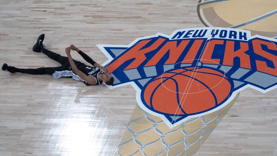 Camisetas retro, máximas audiencias y precios récord: fiebre por los Knicks en Nueva York Camisetas retro, máximas audiencias y precios récord: fiebre por los Knicks en Nueva York