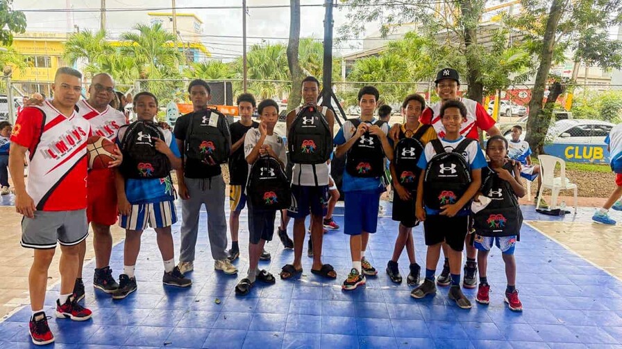 La Fundación Los Mina Unidos X Siempre conmemora una década La Fundación Los Mina Unidos X Siempre conmemora una década