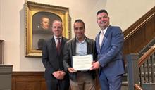 M&eacute;dico dominicano se certifica en programa especializado de ortodoncia en Harvard
