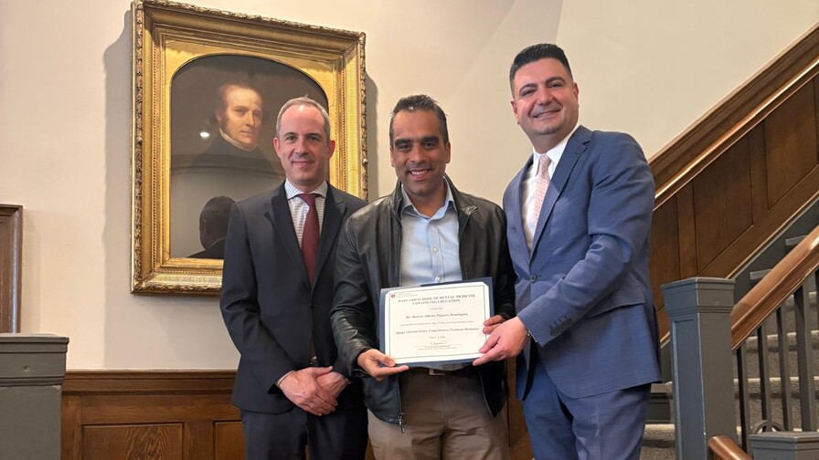 Médico dominicano se certifica en programa especializado de ortodoncia en Harvard Médico dominicano se certifica en programa especializado de ortodoncia en Harvard