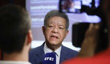 Leonel evita definir si &eacute;l o su hijo buscar&aacute;n la Presidencia por la Fuerza del Pueblo en 2028