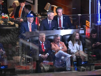 NBA: Trump abucheado en MSG antes tercer juego