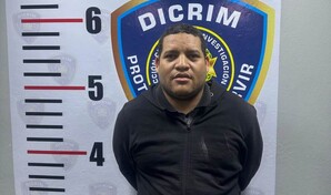 Apresan a Mantequilla mientras se trasladaba en un motor en Arroyo Hondo Viejo