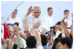 El papa León XIV conquista a los jóvenes españoles con guiños a Bad Bunny, el “Six-Seven” y la IA El papa León XIV conquista a los jóvenes españoles con guiños a Bad Bunny, el “Six-Seven” y la IA