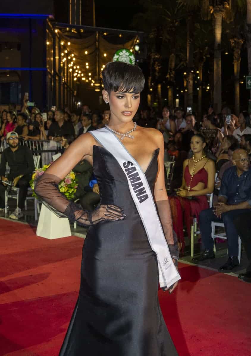 Valentina Campion -Miss Samaná.