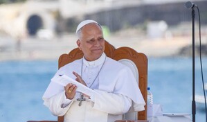 Le&oacute;n XIV afirma que la Iglesia no puede permanecer muda ante el drama migratorio