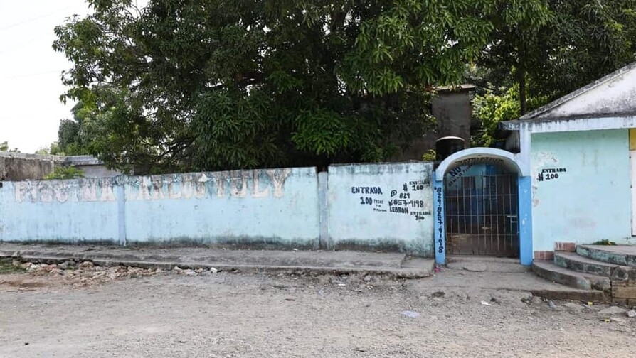 En una piscina abandonada y apuñalada: así hallaron muerta a la menor de Boca Chica En una piscina abandonada y apuñalada: así hallaron muerta a la menor de Boca Chica