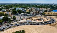 Anuncian cierre temporal de la calzada sur-norte en avenida Jacobo Majluta por obras viales