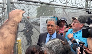 Espaillat critica aumento de fondos para ICE; afirma que no har&aacute; la vista gorda ante la corrupci&oacute;n