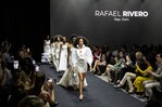 Rafael Rivero eleva el blanco a símbolo de lujo en Casa de Campo Fashion Week Rafael Rivero eleva el blanco a símbolo de lujo en Casa de Campo Fashion Week