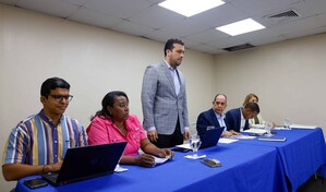 Motoconchistas y Alcaldía del Distrito acuerdan revisar reglamento del sector