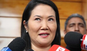 Keiko Fujimori lidera el conteo de votos en elecciones presidenciales de Per&uacute;