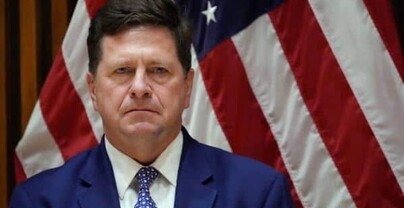 El Senado de EE. UU. confirma a Jay Clayton, nominado por Trump, como jefe de Inteligencia