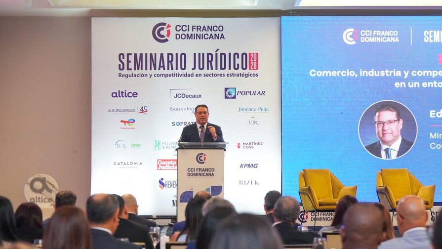 Sanz Lovatón resalta necesidad de ajustar la fiscalidad para proteger crecimiento económico Sanz Lovatón resalta necesidad de ajustar la fiscalidad para proteger crecimiento económico