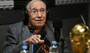 A los 91 a&ntilde;os, periodista argentino va por su Mundial n&uacute;mero 18