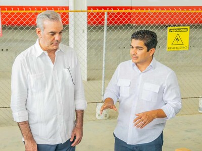 Anuncian inicio de operaciones del Monorriel de Santiago