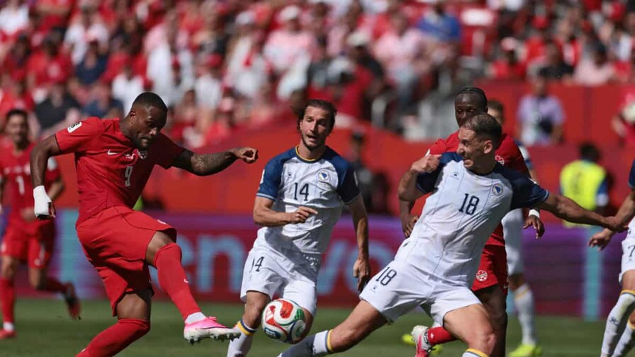 Canadá empata con Bosnia y Herzegovina en el primer partido de un Mundial en su casa Canadá empata con Bosnia y Herzegovina en el primer partido de un Mundial en su casa