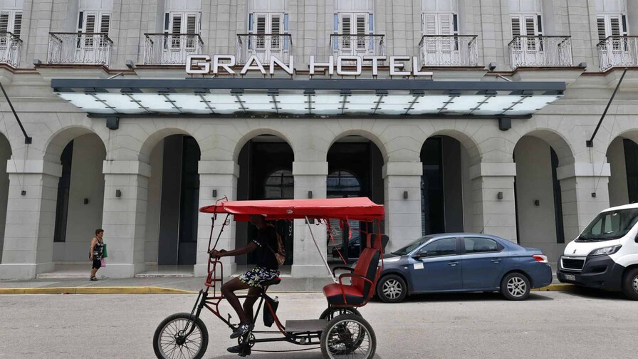 Cuba anuncia la entrada de nuevos actores en el turismo tras la salida de las hoteleras Cuba anuncia la entrada de nuevos actores en el turismo tras la salida de las hoteleras