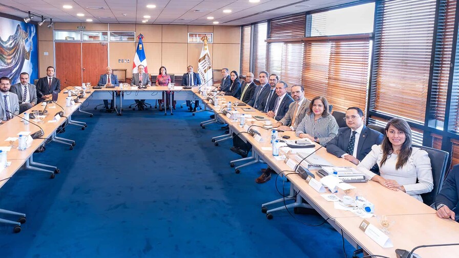 El cumplimiento de la regla fiscal será clave para la economía dominicana, afirma el FMI El cumplimiento de la regla fiscal será clave para la economía dominicana, afirma el FMI