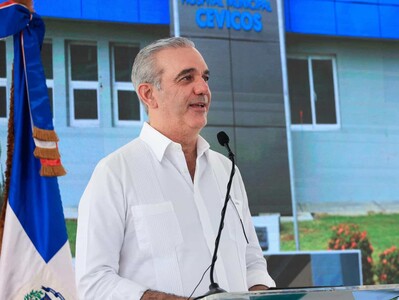 Abinader felicita al presidente de Colombia, Abelardo de la Espriella