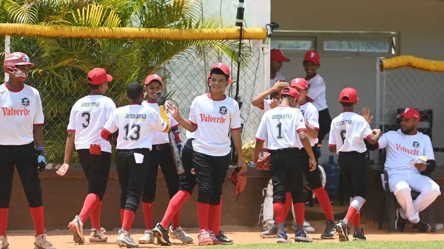 El Distrito Nacional, Valverde y Santo Domingo siguen invictos en el Nacional U12 El Distrito Nacional, Valverde y Santo Domingo siguen invictos en el Nacional U12