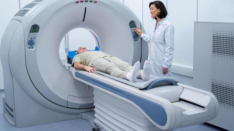 Radioterapia moderna: más precisión y menos efectos secundarios en los pacientes Radioterapia moderna: más precisión y menos efectos secundarios en los pacientes