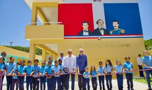 Abinader inaugura escuela en La Noriega y entrega 27 aulas para nivel inicial en Santiago