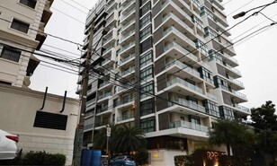 &iquest;Qui&eacute;n encontr&oacute; sin vida a la mujer y su hijo en el apartamento de Piantini?