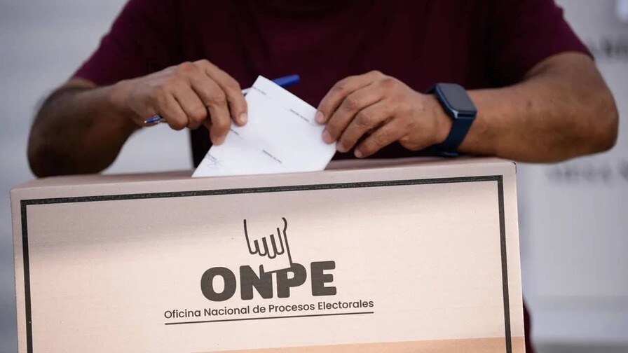Perú procesa 100 % de las actas, pero queda a la espera de resolver 1,550 observaciones