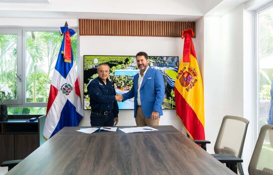 Larimar City & Resort incorpora la tecnolog&iacute;a de TK Elevator junto a JCQ