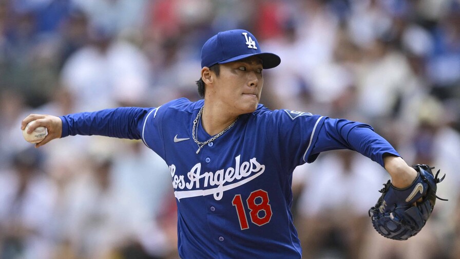 Yamamoto acaricia la gloria: a tres outs de la historia otra vez Yamamoto acaricia la gloria: a tres outs de la historia otra vez