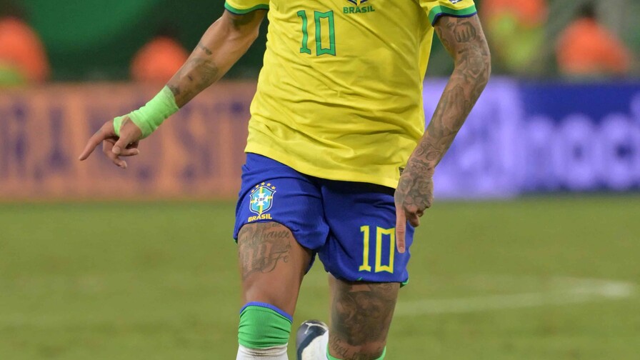 Brasil, bajo dudas, entra en escena en un Mundial sin cese de polémicas Brasil, bajo dudas, entra en escena en un Mundial sin cese de polémicas