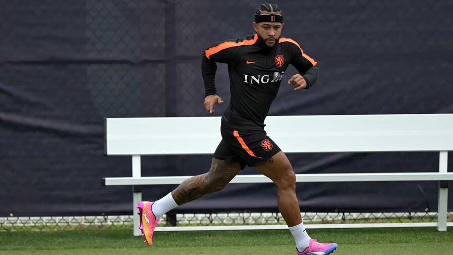 Con Depay, Países Bajos se estrena en el Mundial ante un Japón sin capitán