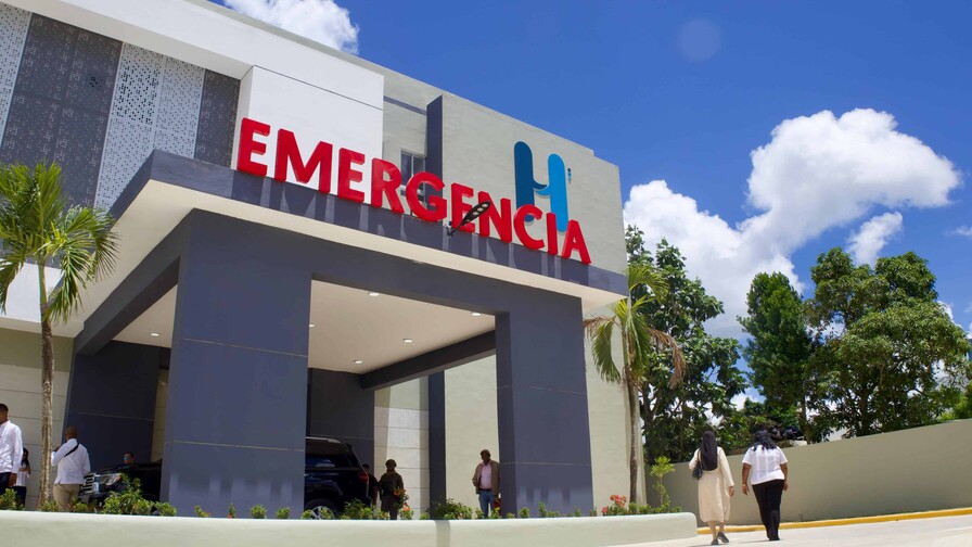 Trasladan a Higüey a mujer herida en accidente en Hato Mayor Trasladan a Higüey a mujer herida en accidente en Hato Mayor