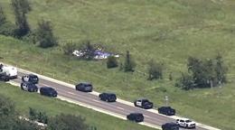 Mueren 12 personas al estrellarse avi&oacute;n de paracaidismo en Missouri