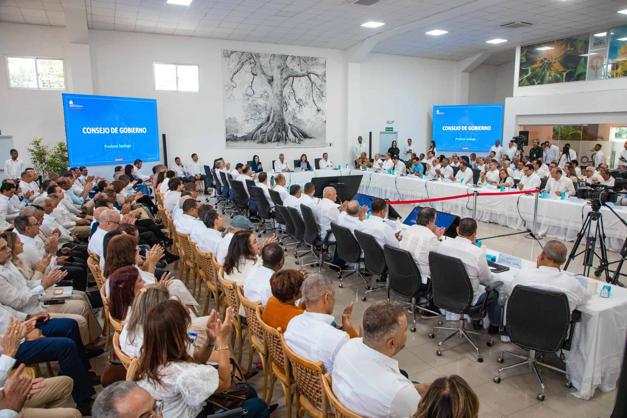Participantes en el Consejo de Ministros.