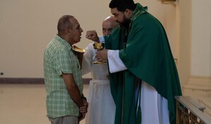 Frecuentes cortes de luz en Cuba obligan a racionar incluso las hostias