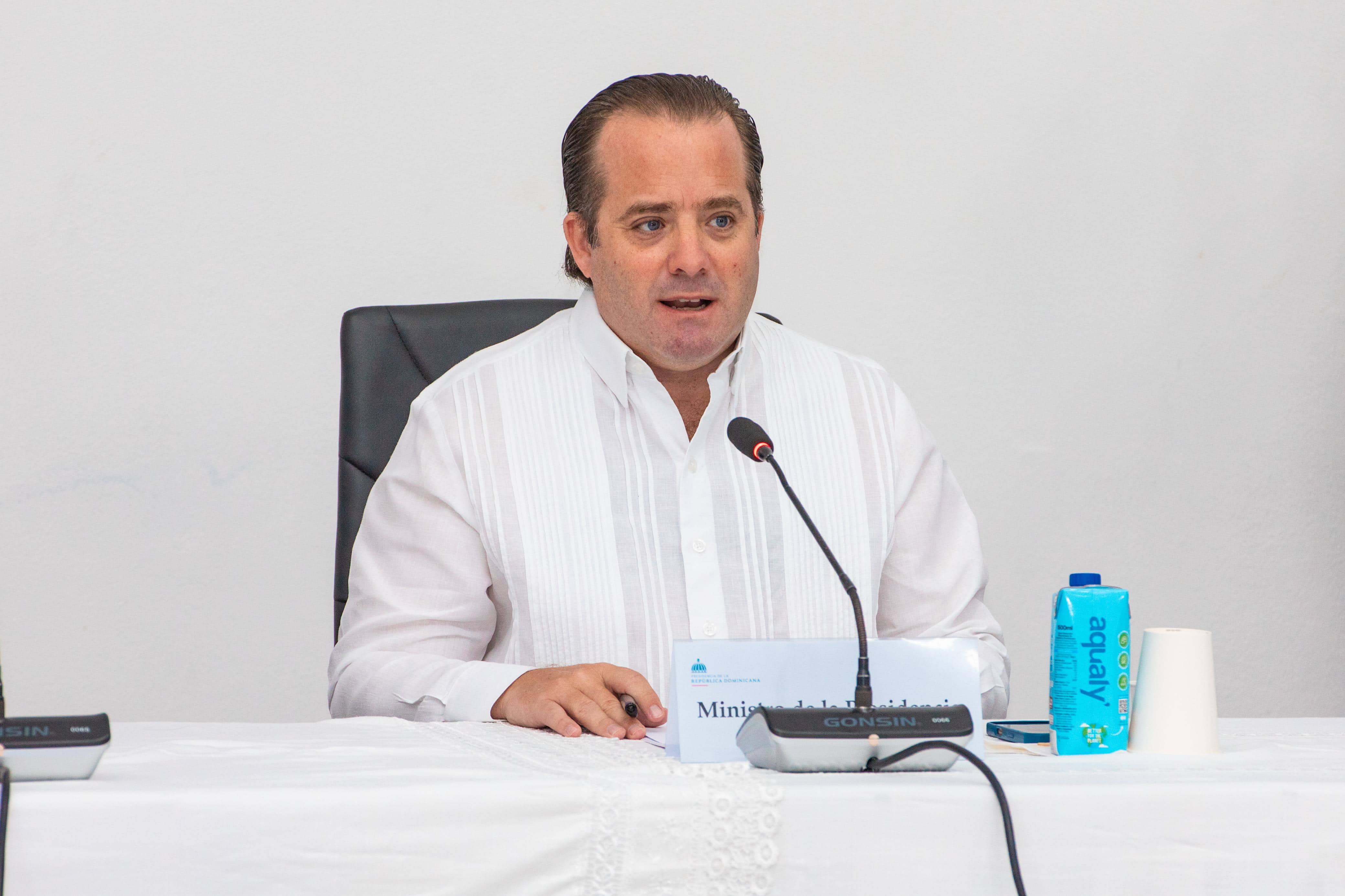 El ministro de la Presidencia, José Ignacio Paliza, habla durante el Consejo de Ministros en Santiago el domingo 14 de junio de 2026.