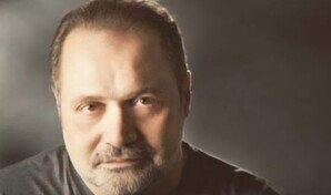 Mario Lebr&oacute;n presenta su libro de poes&iacute;a Despu&eacute;s del llanto, la sangre