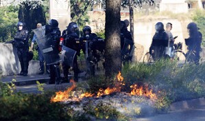 Violencia y actos vand&aacute;licos en manifestaci&oacute;n contra el G7 en Ginebra