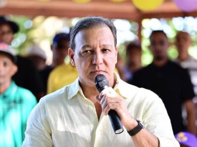 Abel Martínez rechaza plan económico del Gobierno