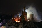 Al menos 11 muertos y emblemática catedral en llamas tras nuevo ataque ruso