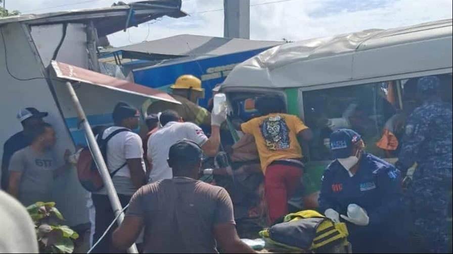 Muere mujer herida en accidente que involucró a empleados de Supérate