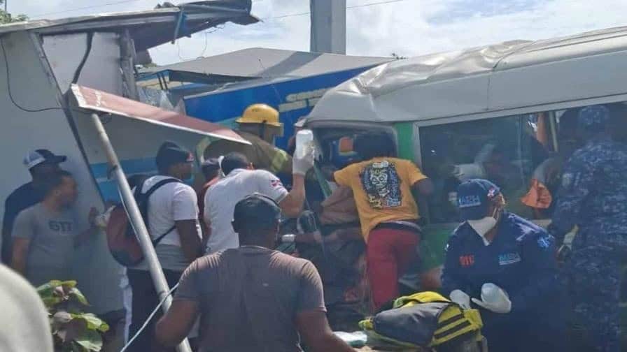 Muere mujer herida en accidente que involucró a empleados de Supérate Muere mujer herida en accidente que involucró a empleados de Supérate
