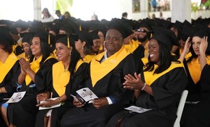 UAPA entrega 1,148 nuevos profesionales en graduaci&oacute;n ordinaria en Mar&iacute;a Trinidad S&aacute;nchez