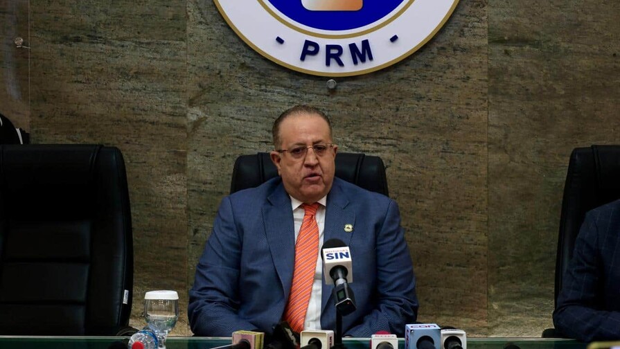 Magín Díaz asegura que el Gobierno no puede atender el 100 % de las demandas de los jueces Magín Díaz asegura que el Gobierno no puede atender el 100 % de las demandas de los jueces