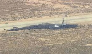 Ocho personas fallecen en accidente de bombardero de EE. UU. estrellado en California
