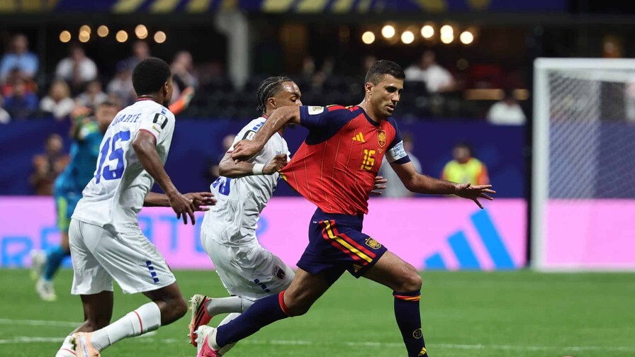 Rodri tras el amargo empate a cero de España: Es cuestión de ajustar y mejorar en el acierto Rodri tras el amargo empate a cero de España: Es cuestión de ajustar y mejorar en el acierto