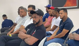Asoprosado realiza charla sobre inteligencia emocional para softbolistas
